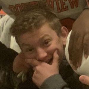 Meet your Posher, Avery